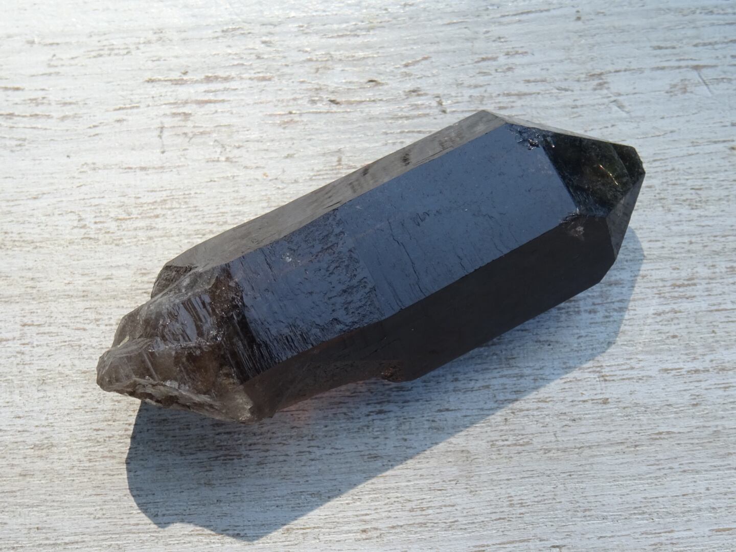 フランスモンブラン産スモーキークォーツ、Deep Brown | 虹石屋