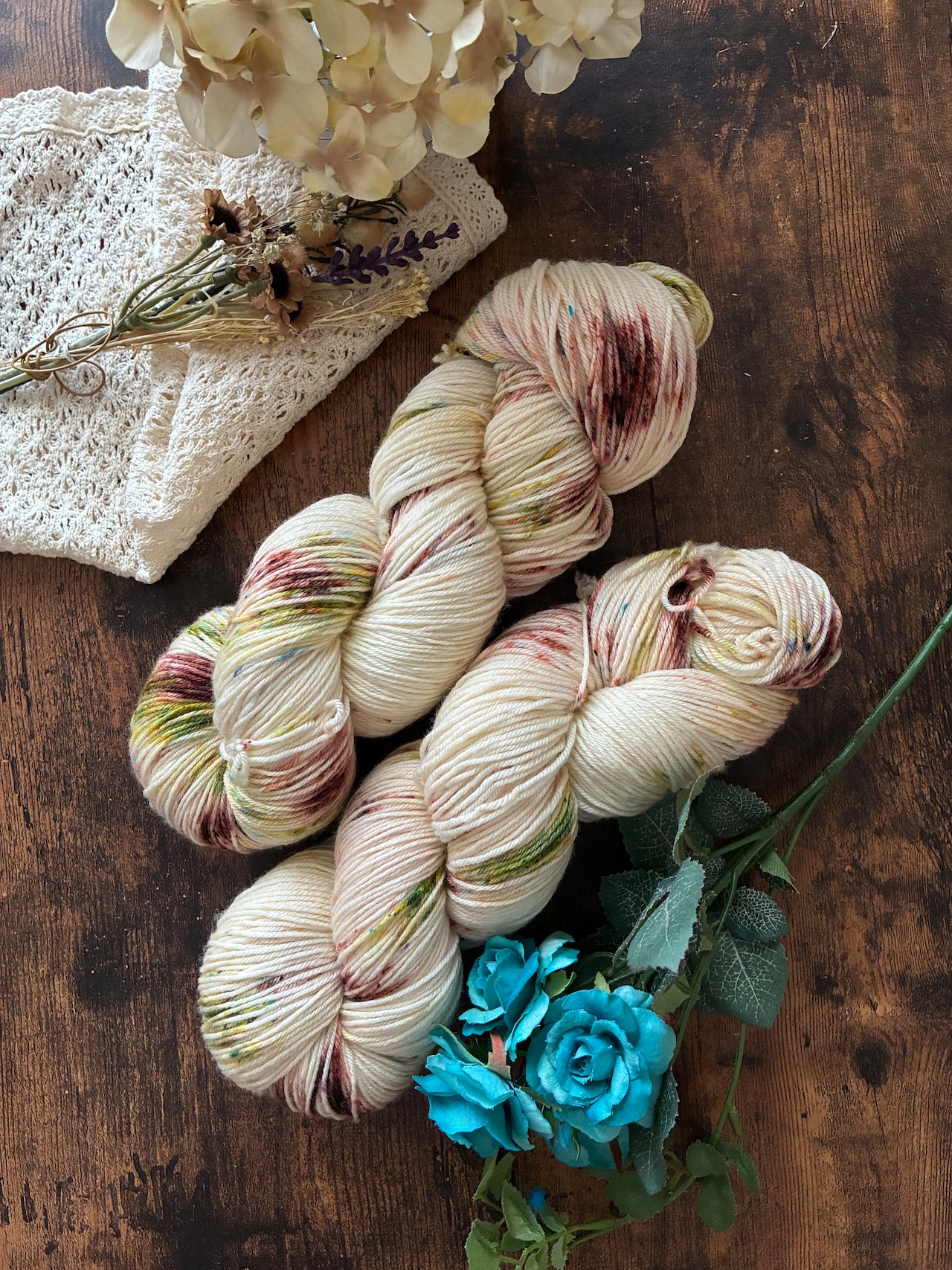【受注販売: 10月中旬〜下旬に順次発送】花束(meriyasu fingering, meriyasu sock, meriyasu BFL)・画像5