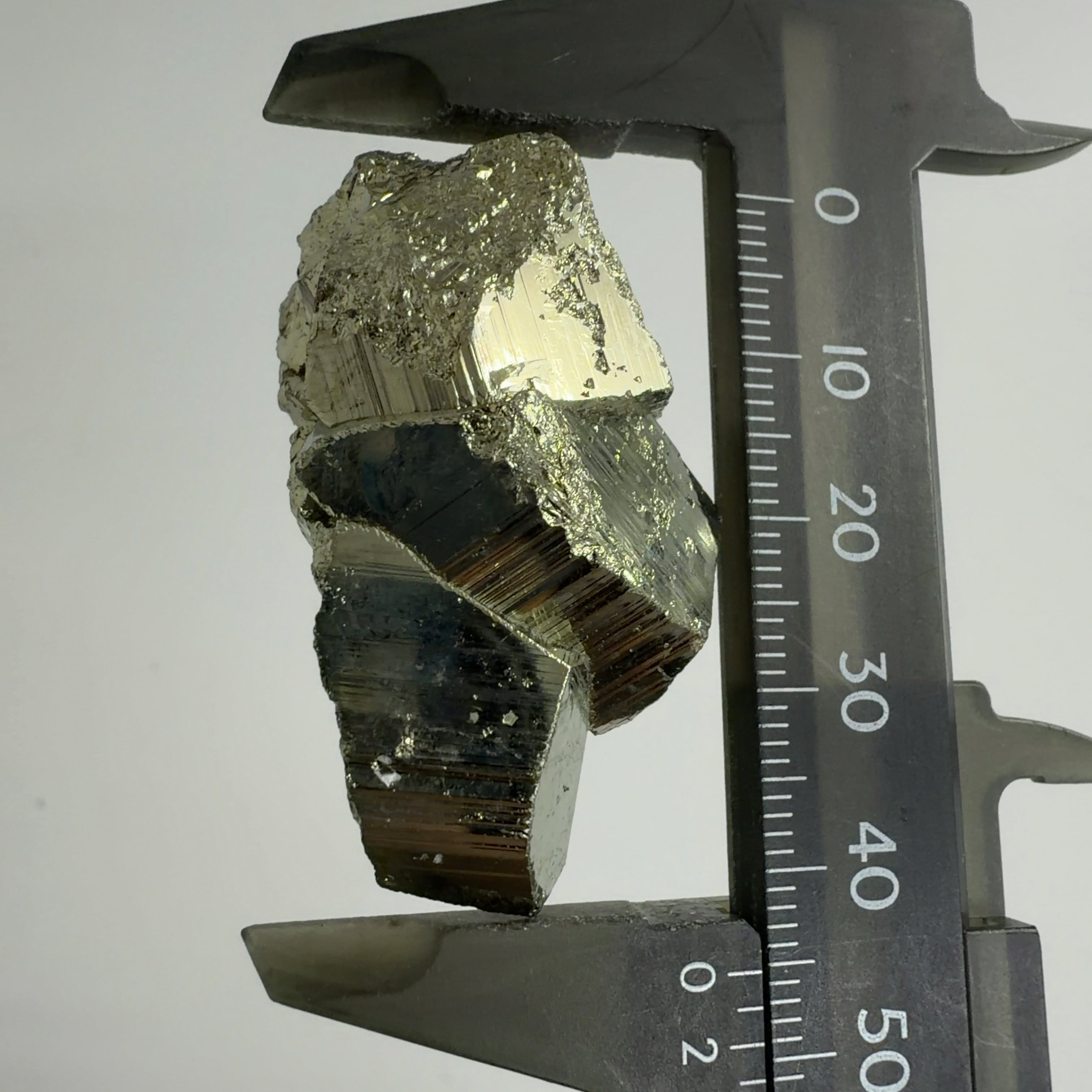 ⭐パイライト（黄鉄鉱） | クリスタル・ワールド御徒町店