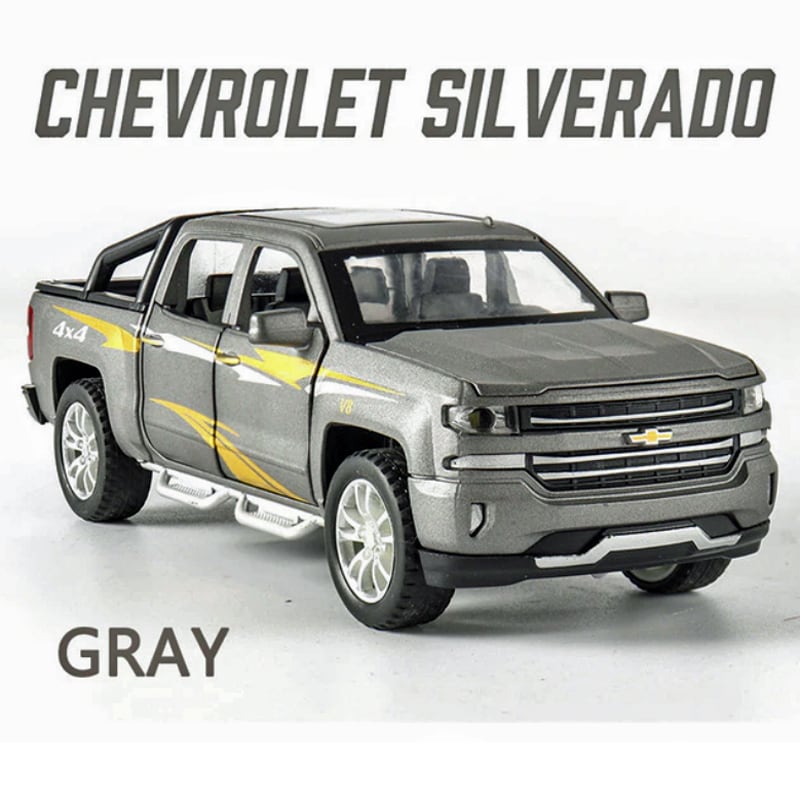 シボレー シルバラード 1/32 ミニカー 全4色 ライト点灯 エンジン