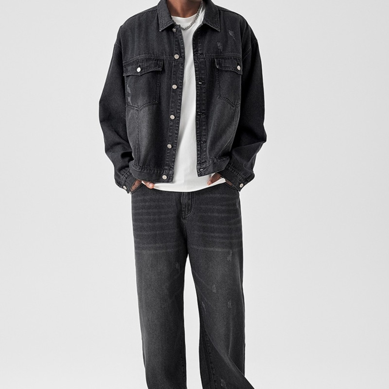 ウォッシュドブラックデニムジャケット（別売りでセットアップのパンツあり）　935
