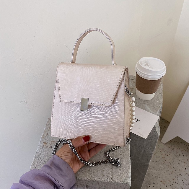 バッグ2020ニューウェーブインワイルドパールチェーンメッセンジャーバッグウエスタンファッションショルダースモールスクエアバッグ Tiancai_Wing_Bag7711514