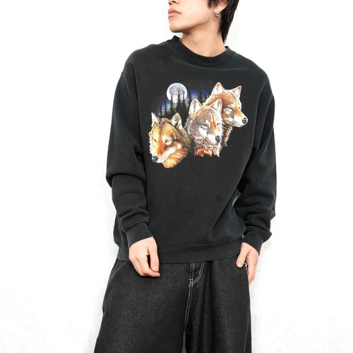 USA VINTAGE FRUIT OF THE LOOM WOLF PRINT DESIGN SWEAT SHIRT/アメリカ古着オオカミプリントデザインスウェット