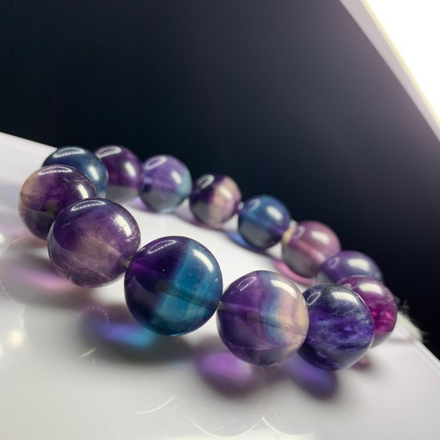 18 大玉☆濃いグラデーションフローライト ブレスレット