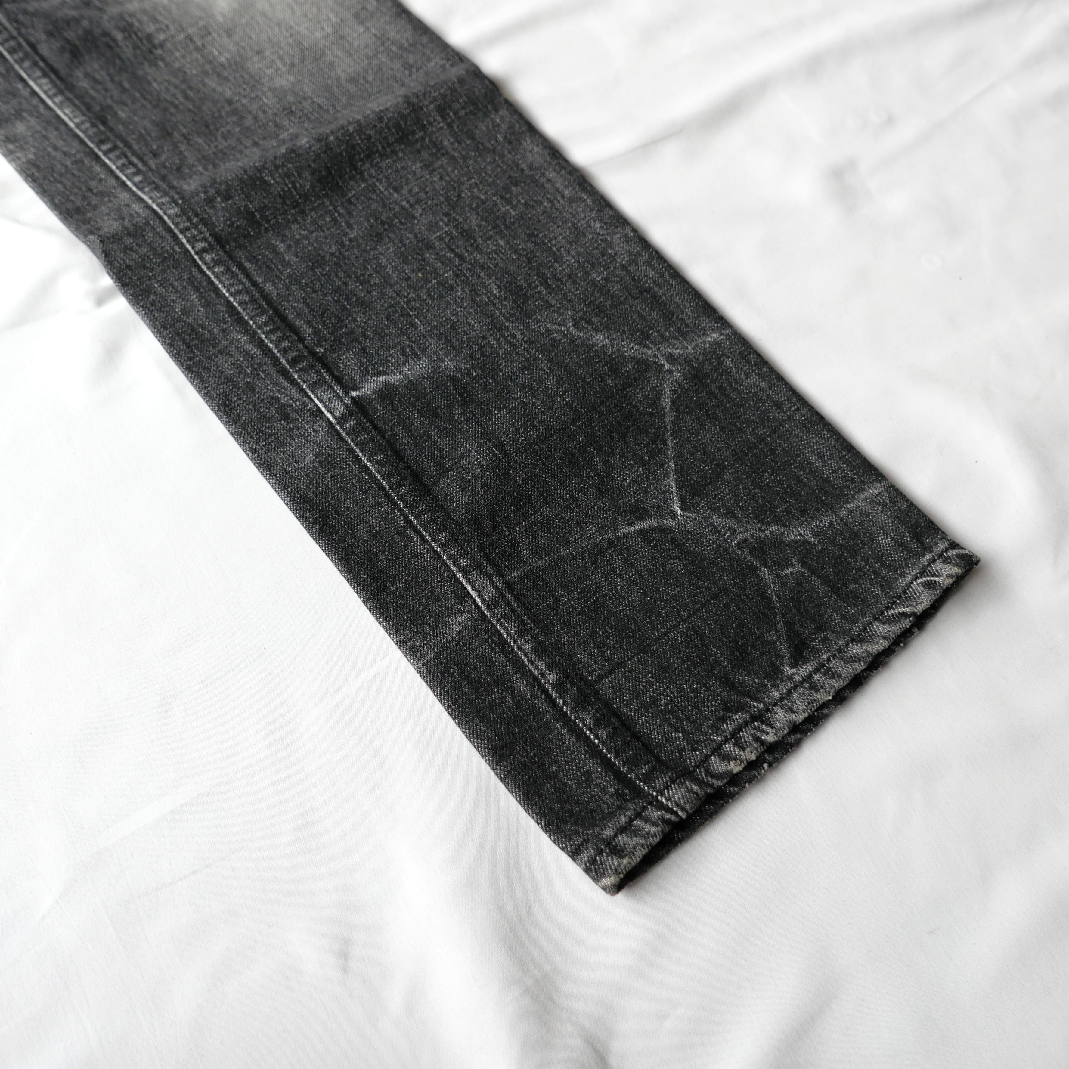 n(n) by NUMBER (N)INE BLACK DENIM PANTS | safarionline