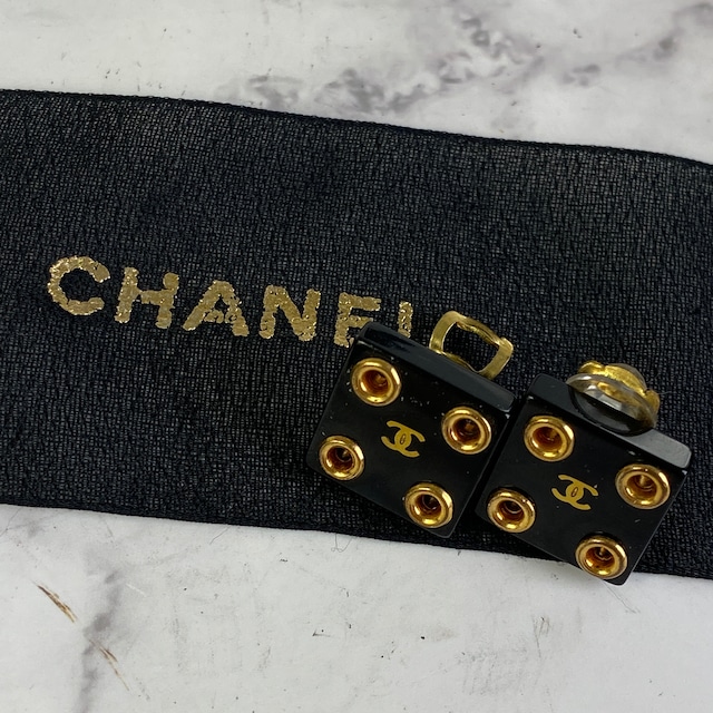 【最終処分SALE】CHANEL シャネル ココマークイヤリング ブラック A-5597