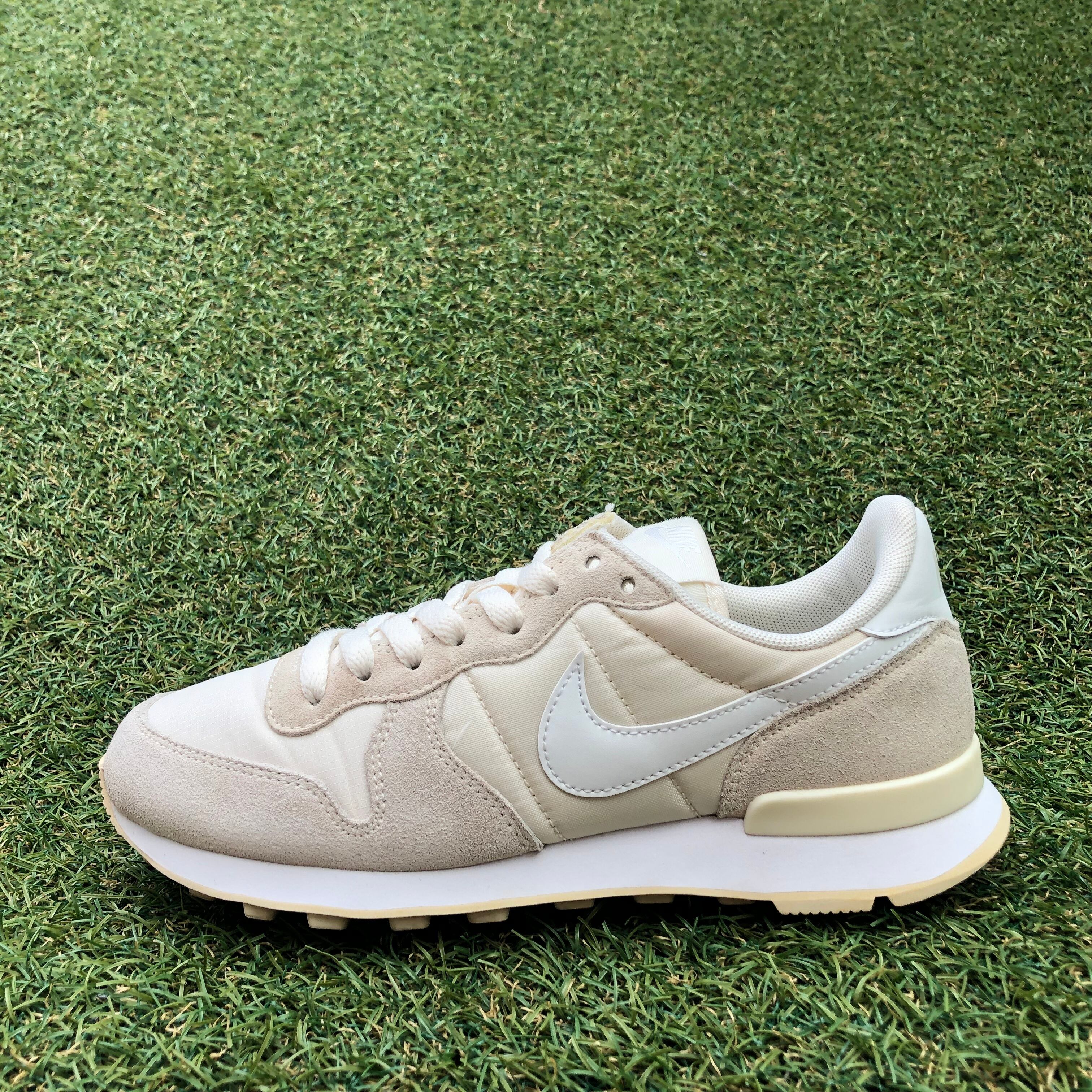 NIKE INTERNATIONALIST ナイキ インターナショナリスト H887