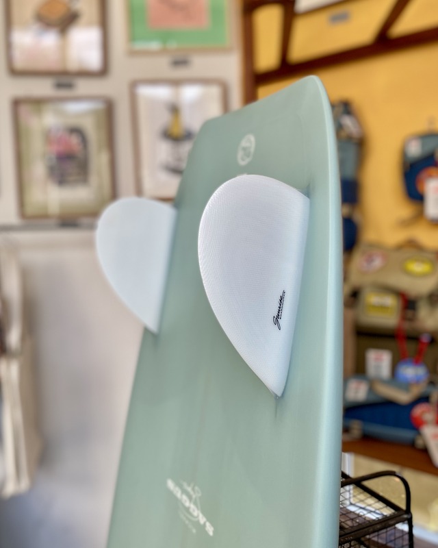 5'6 Mini Simmons with 超希少 Sunrise boardworks KEELフィン/ " Liddle Designs オフィシャルシェーパー Michael Saggusの最高傑作 "