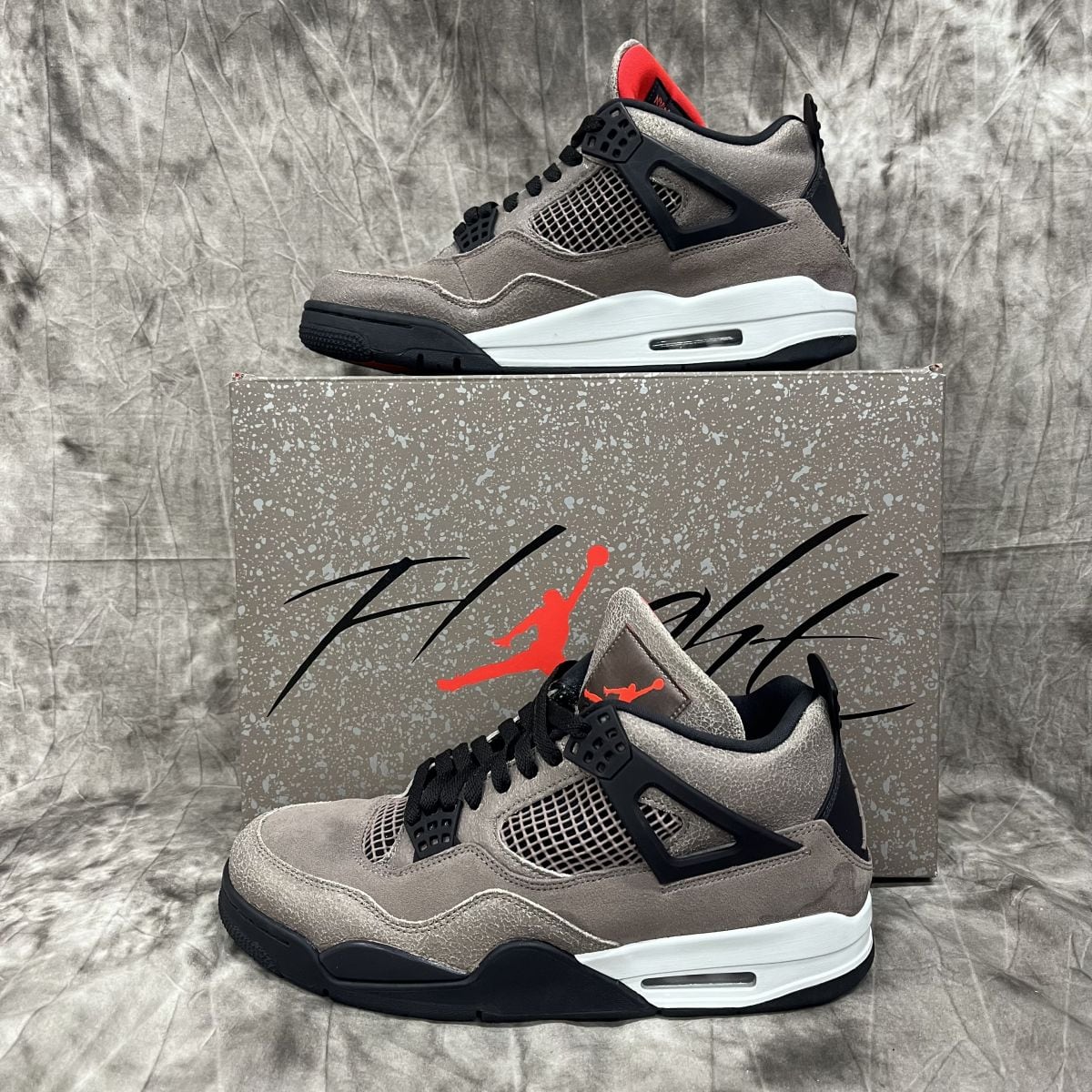 NIKE/ナイキ AIR JORDAN 4 RETRO Taupe Haze/エアジョーダン 4 レトロ トープヘイズ DB0732-200/28.5