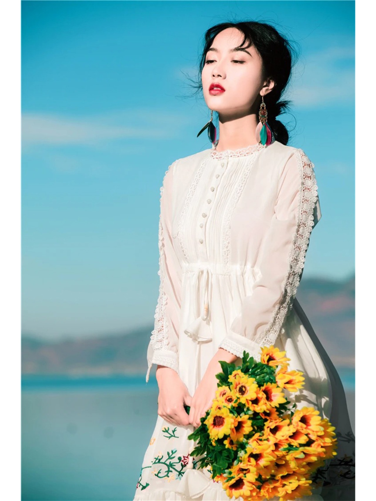 【0161】Flower Embroidery A-line Long Sleeve Dress