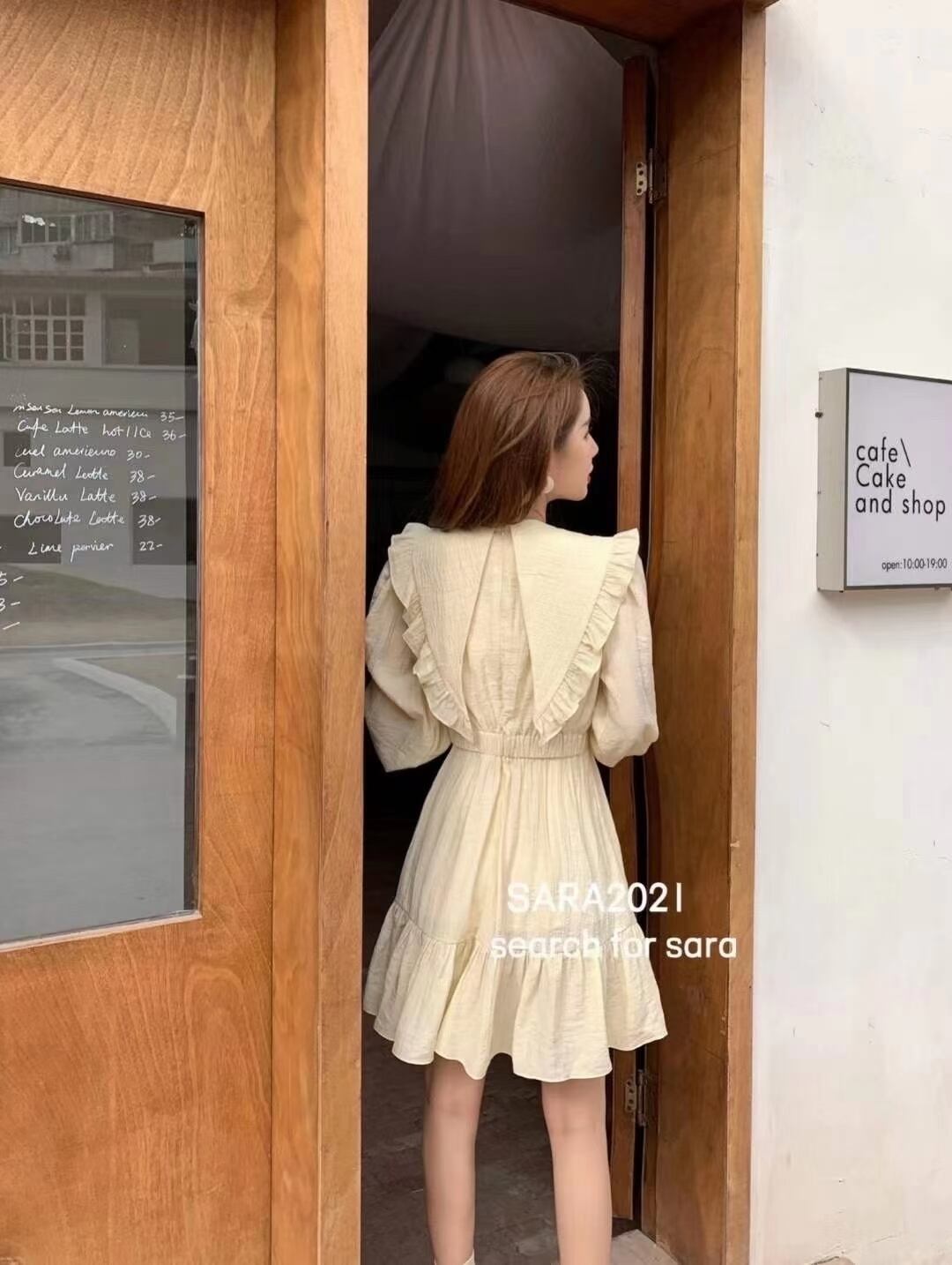 ビッグフリルカラー　ワンピース    AJ−33287-18