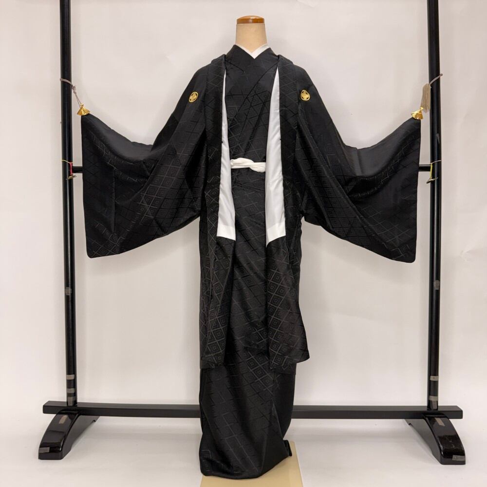 男紋付 男着物 黒紋付 大きい ポリエステル 羽織 長着 裄78.3cm 4L size 黒 五つ紋 中古 成人式 舞台衣装 6363