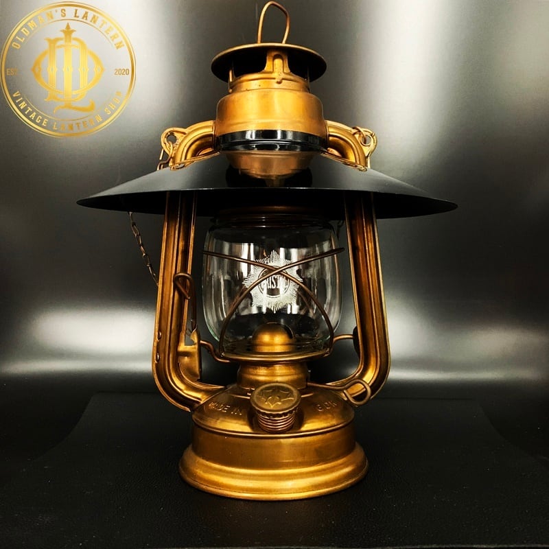 Oldman's lantern