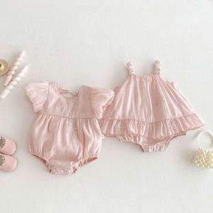 【BABY】ふわふわピンクロンパース