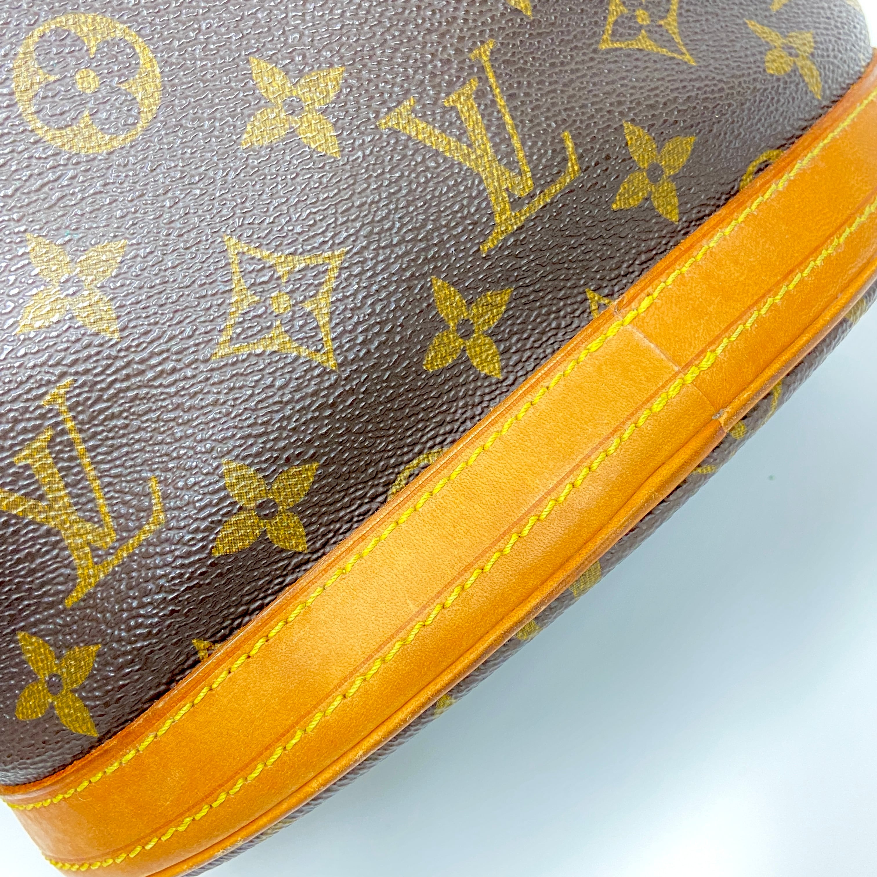 LOUIS VUITTON ルイ・ヴィトン モノグラム バケツPM トートバッグ 