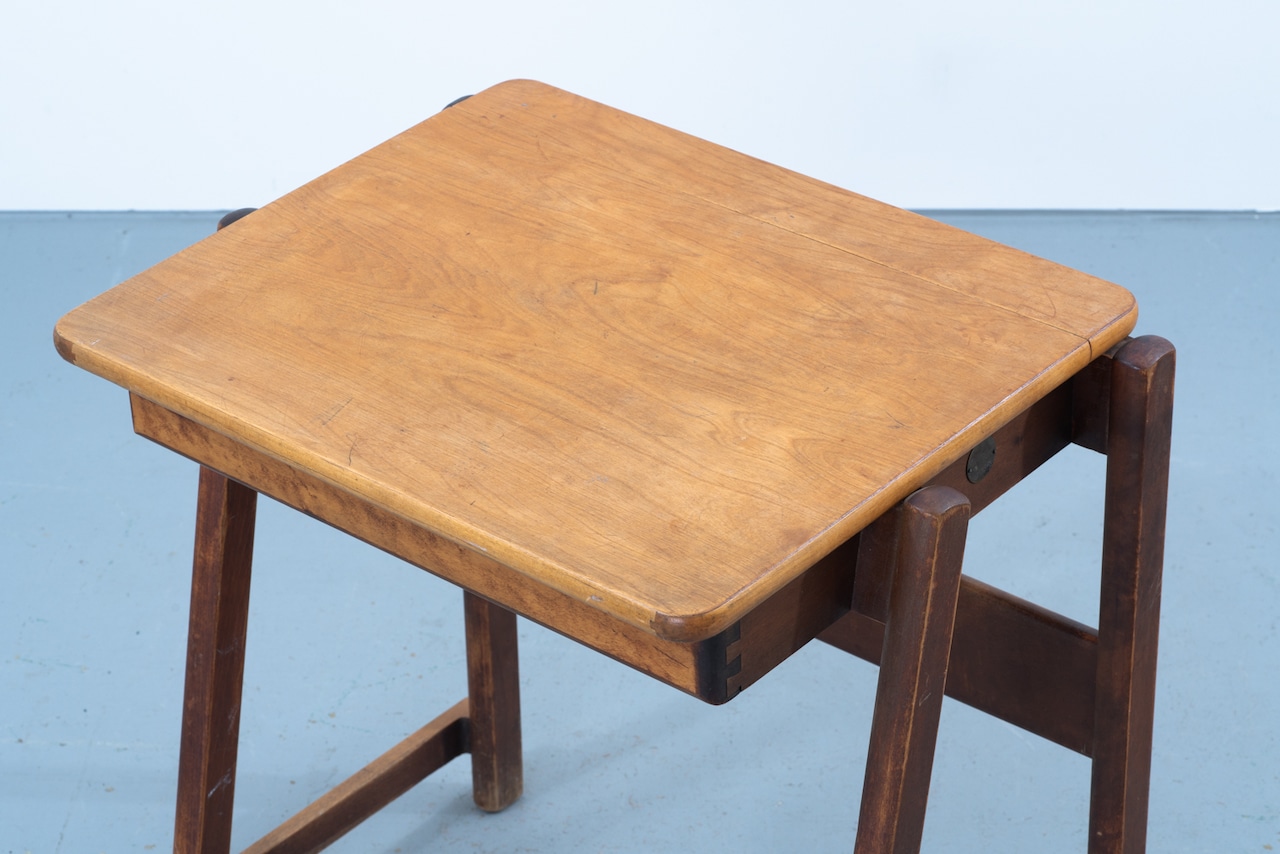 Ilmari Tapiovaara | Student Desk (Domus Academica)