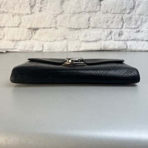 【最終処分SALE】LOUIS VUITTON ルイヴィトン マヒナ 長財布 ブラック A-12032