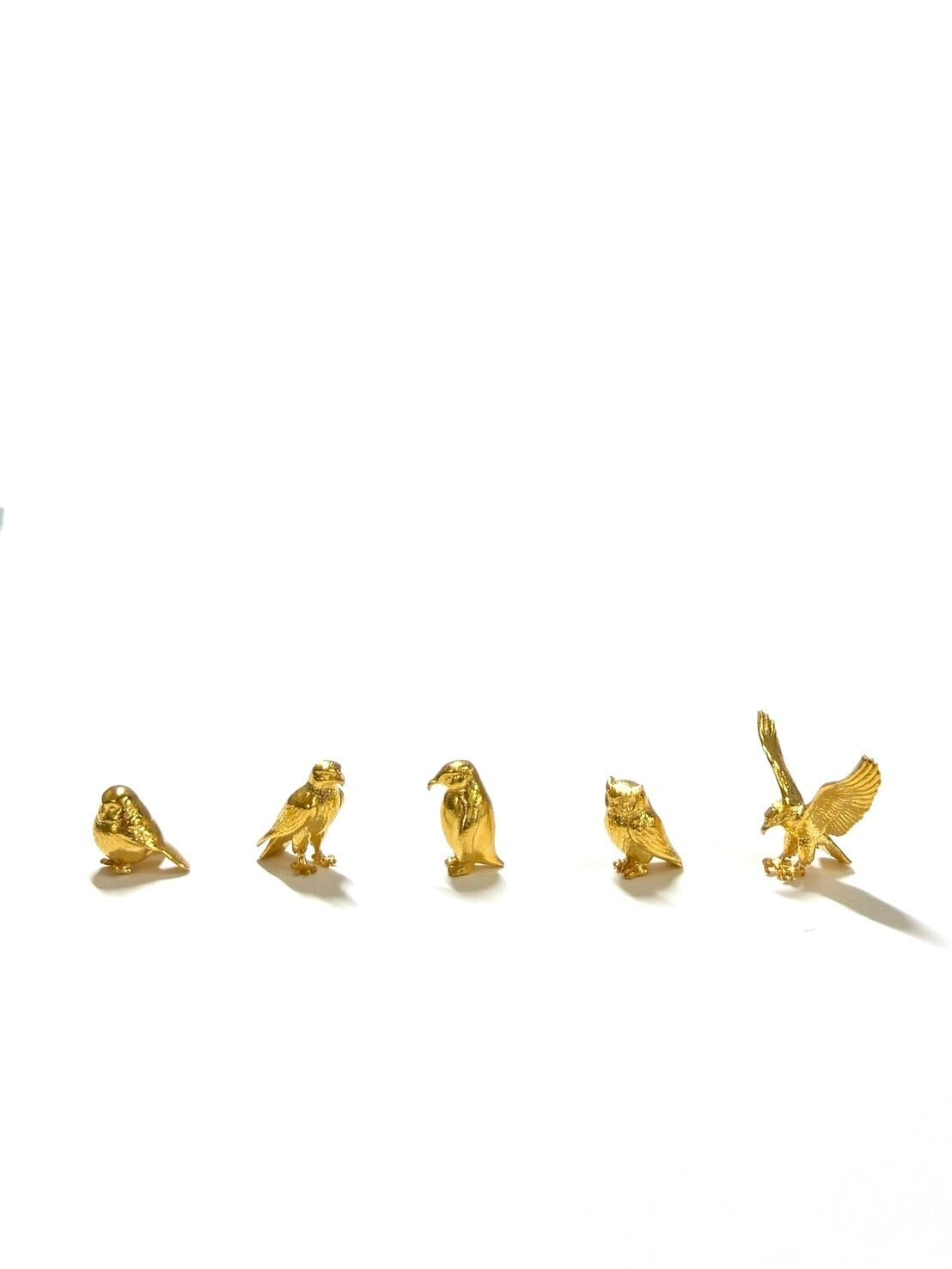 純金の鷲 約1g JUNGOLD 指先サイズの芸術品 額縁ケース付き【RNP01036