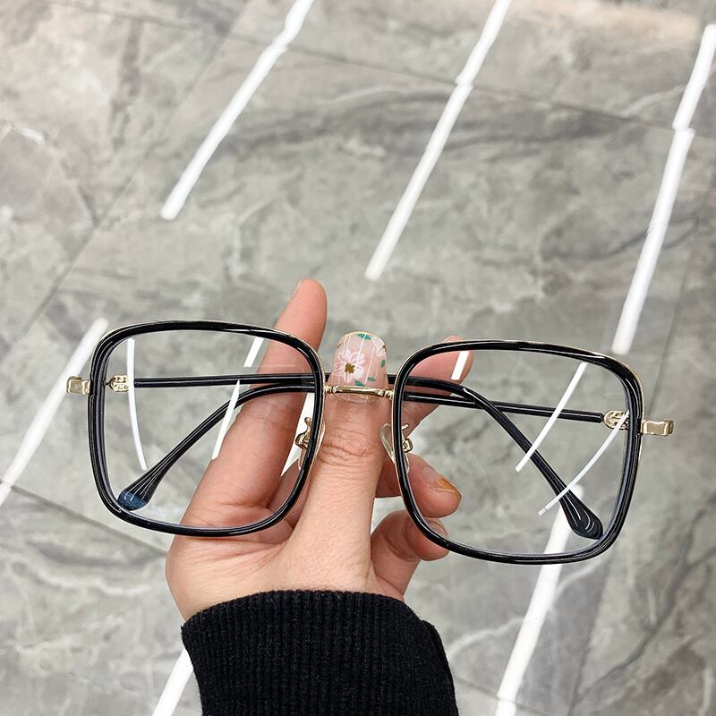 スタンダードブラックレッド薄手 ブルー レトロ ブラック・アイド・ピーズ4860398461