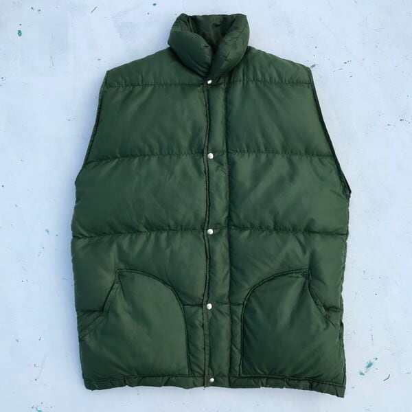 ダウンベストノースフェイス　ダウン　ベスト　茶タグ　the north face レアサイズ