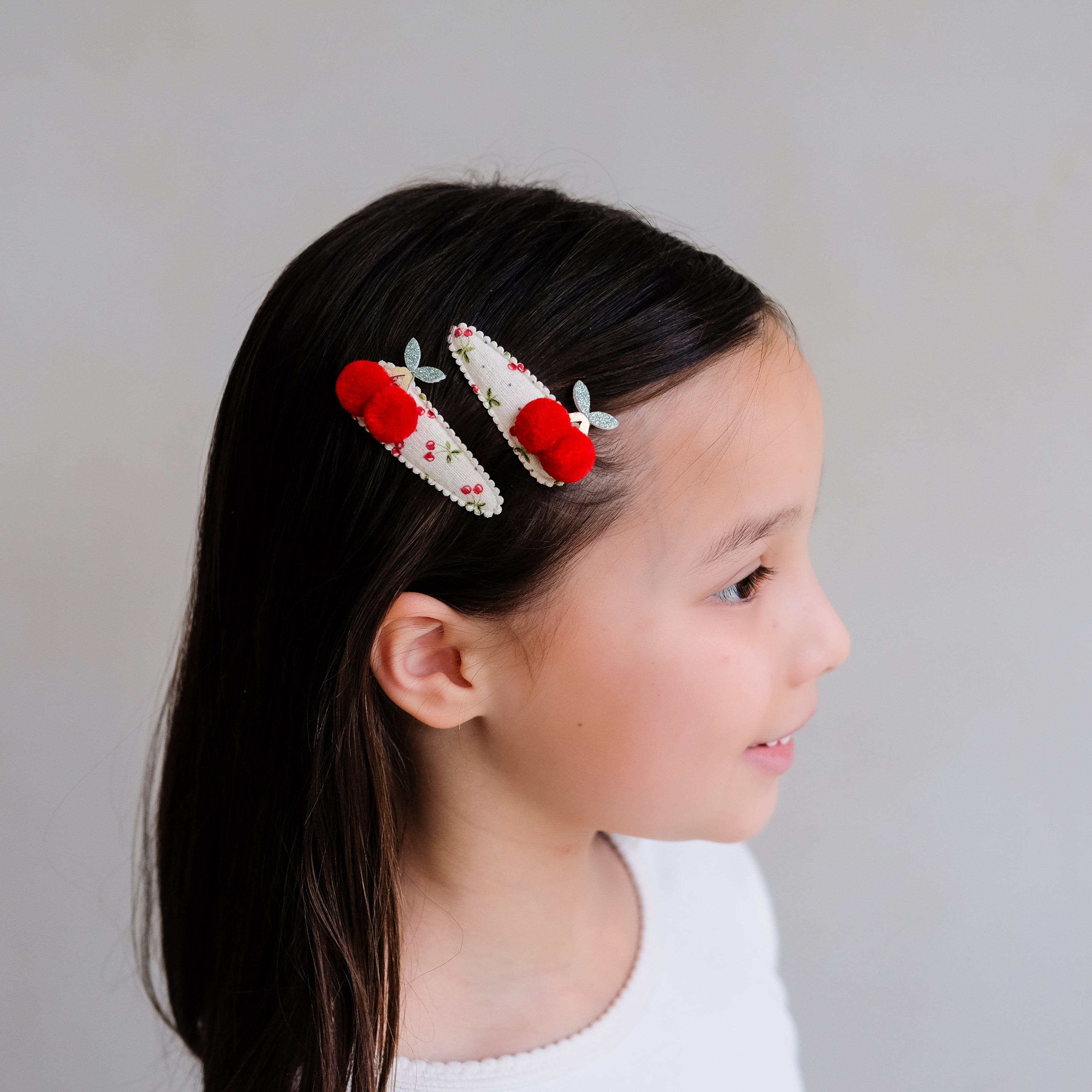 POM POM CHERRIES CLIC CLACS_182072 14