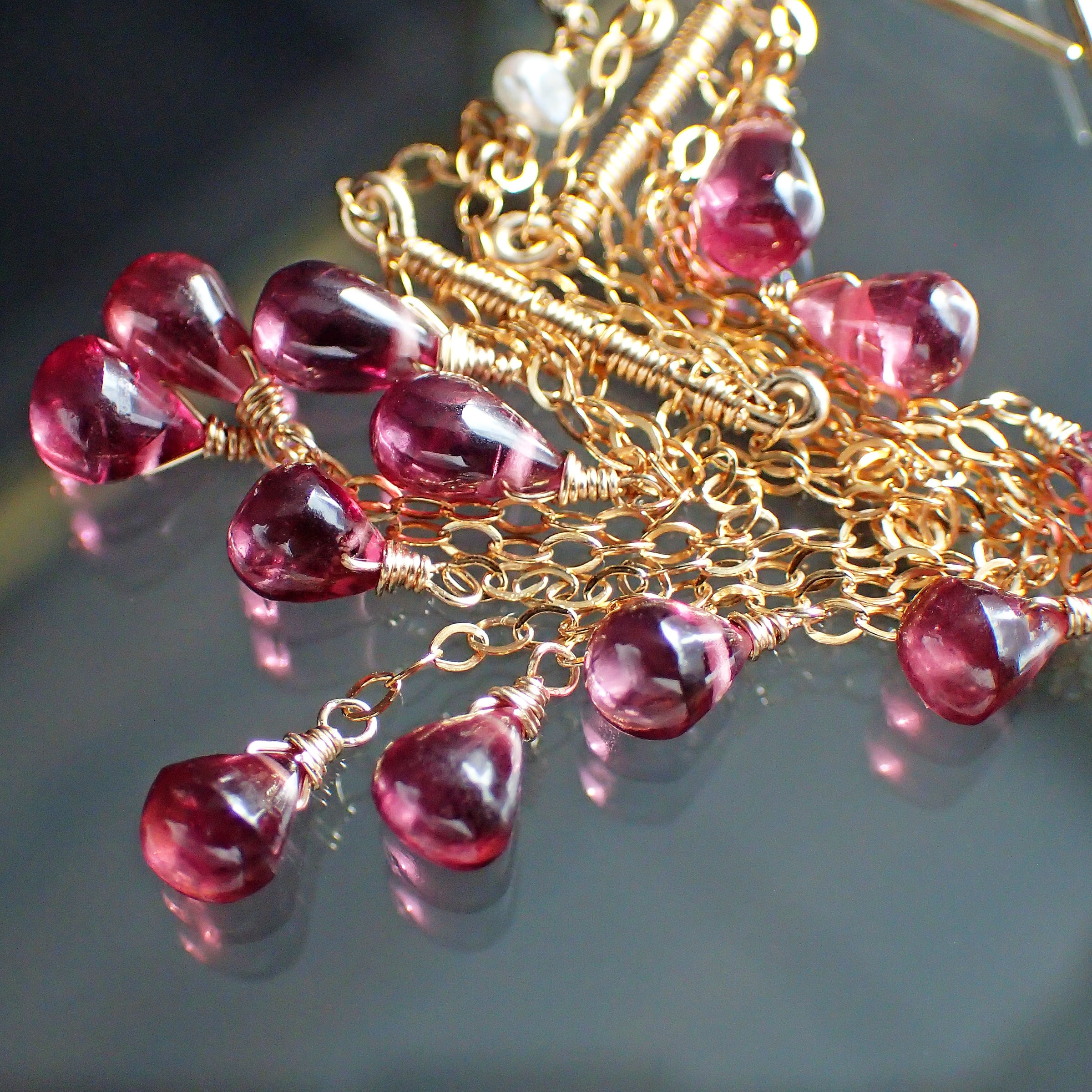 Garnet chandelier earrings | yukirra shop