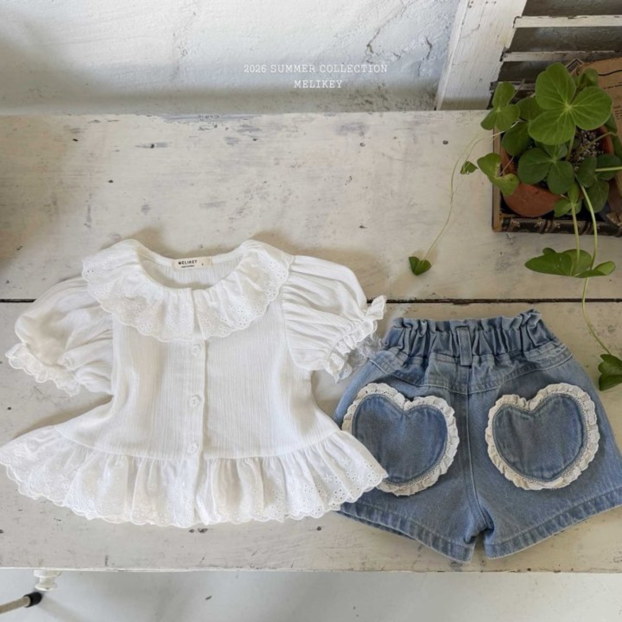 [MELIKEY] Natural Puff Blouse / [미라이키] 네추럴퍼프블라우스