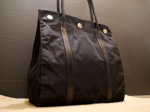 美品◆PRADAプラダ ナイロンxレザー トート バッグ黒◆クラッチ