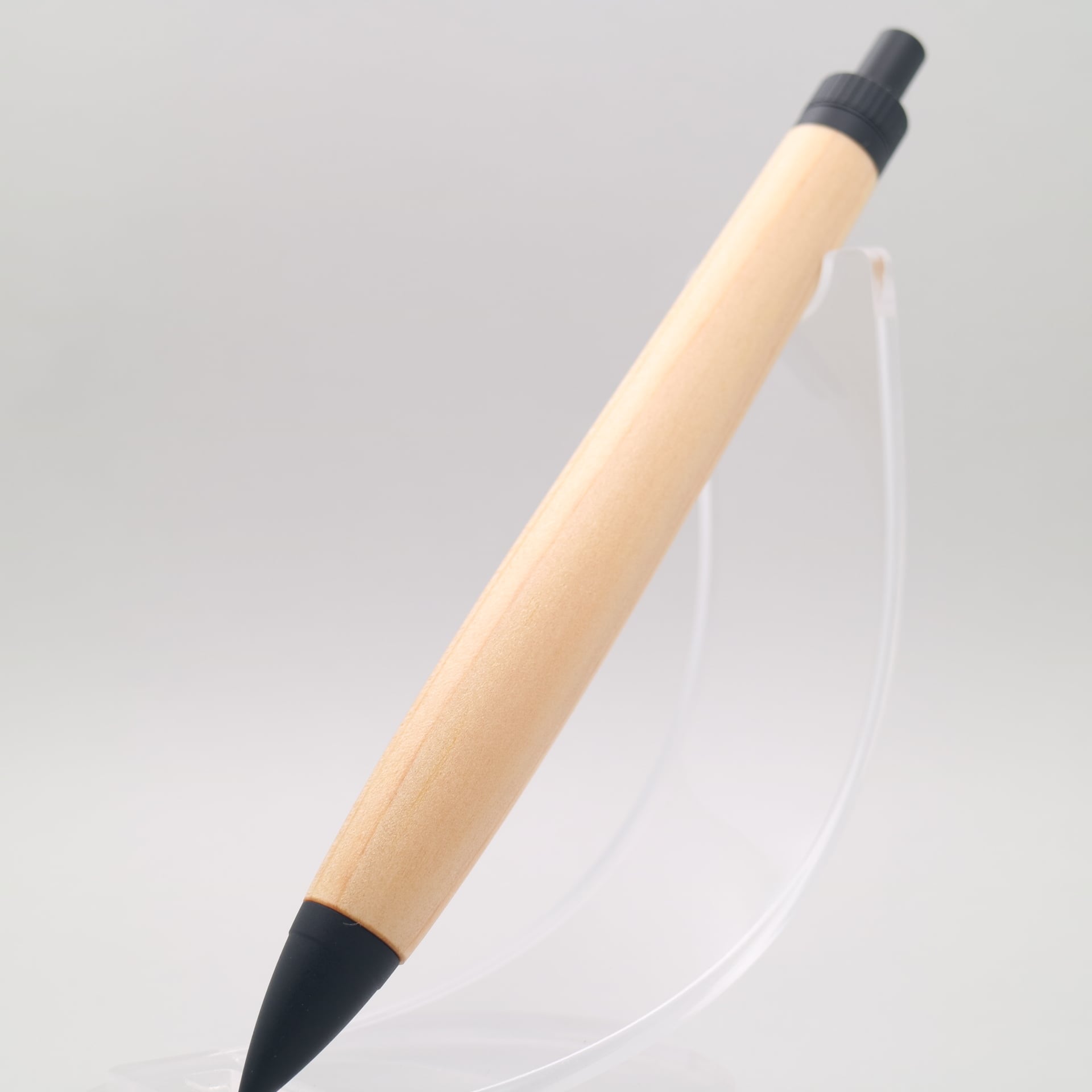 Steef & Co. 伊勢神宮欅リバーペン「彼方」　ボールペン　木軸ペン Steef & Co. 伊勢神宮欅リバーペン「彼方」 ボールペン 木軸ペン Steef