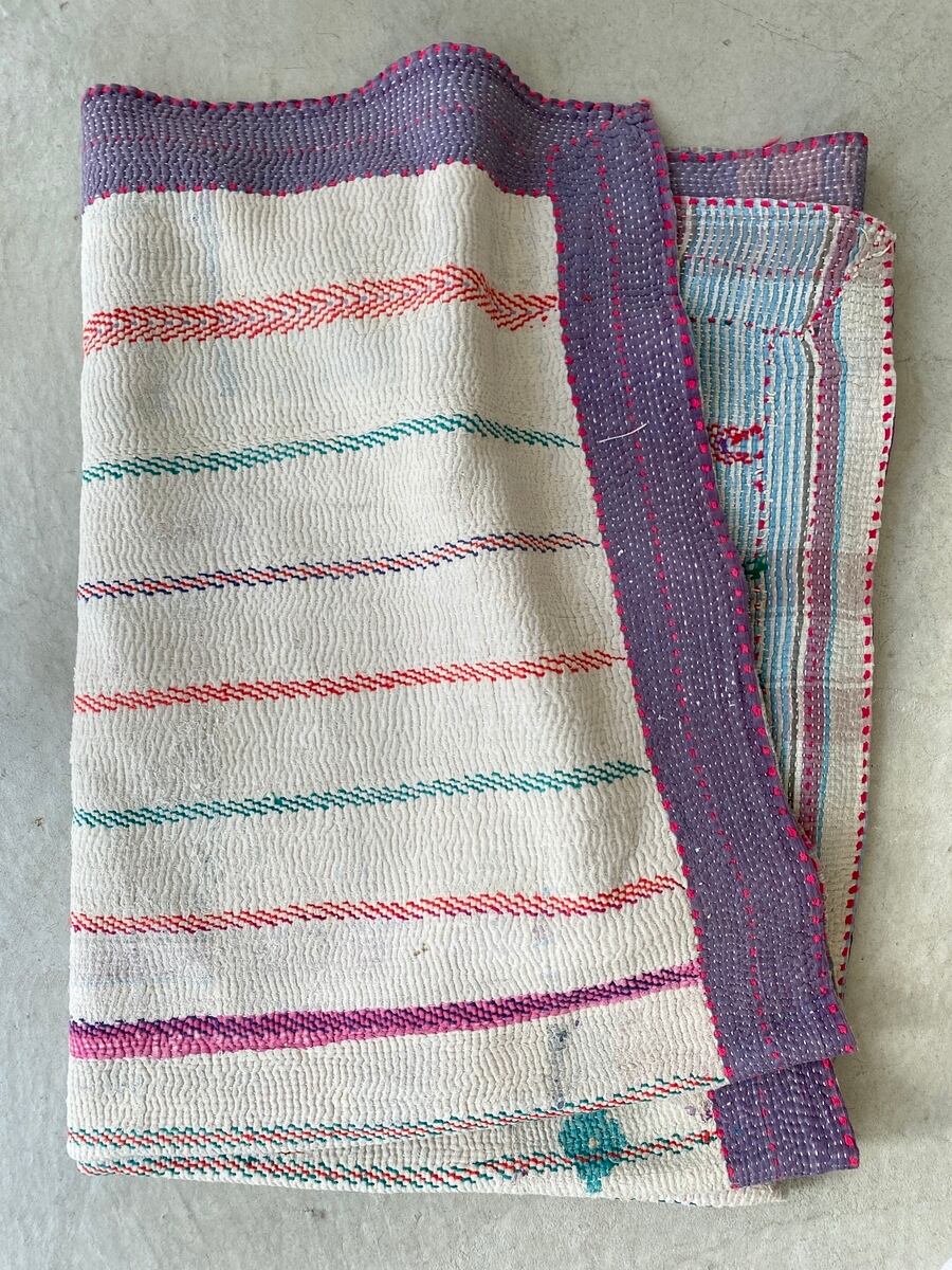 カンタ刺繍ラグ(12)