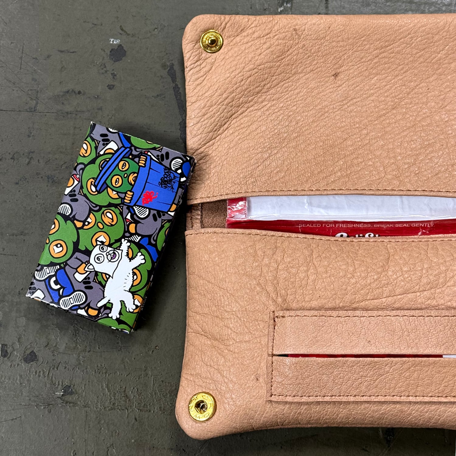 ジャグポーチ(Organic Deer) ヌメ色 | GNUOYP (ニュピ)