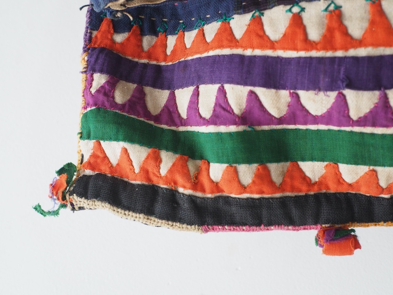 kutch bag A10