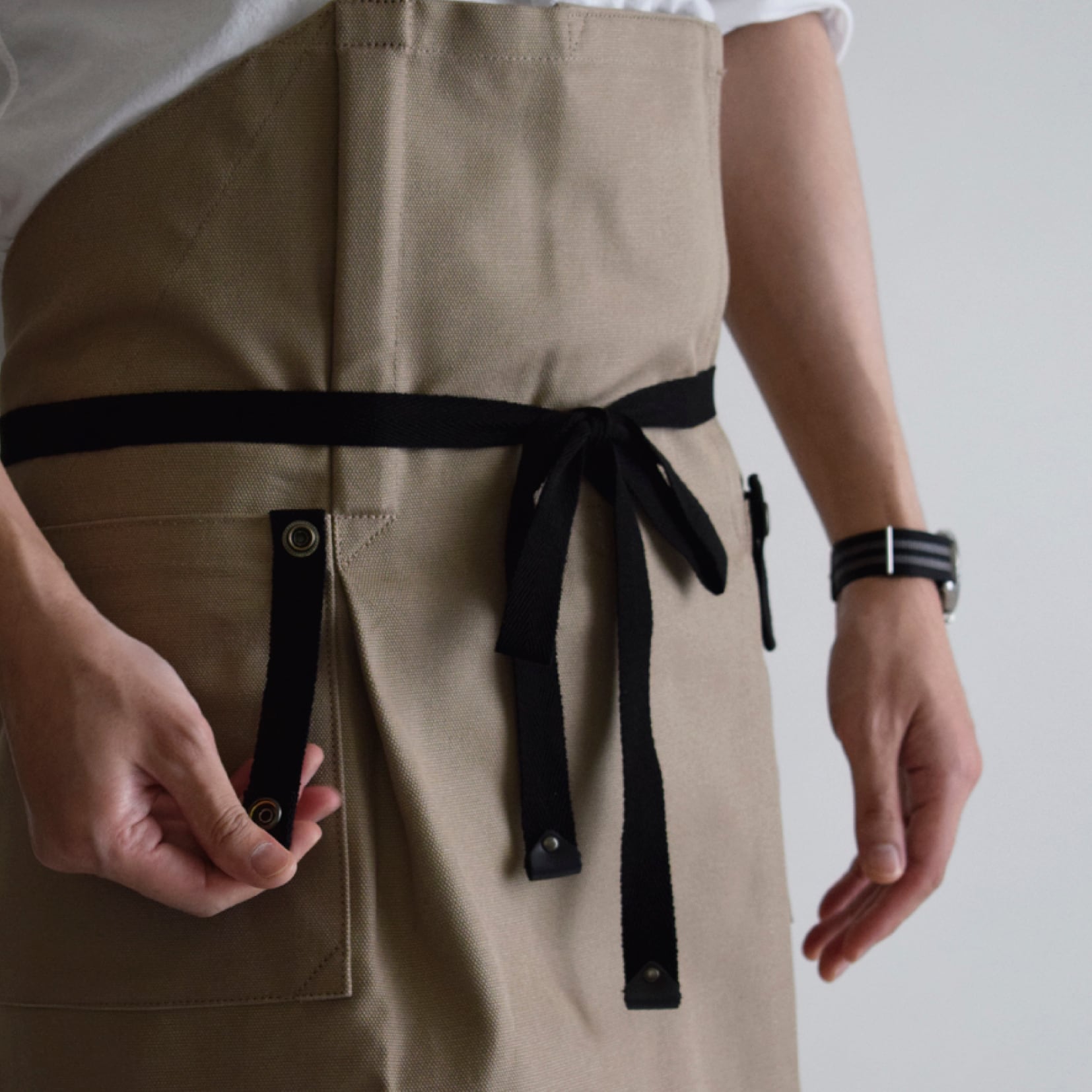 HASHIRA apron | ASTRUCT