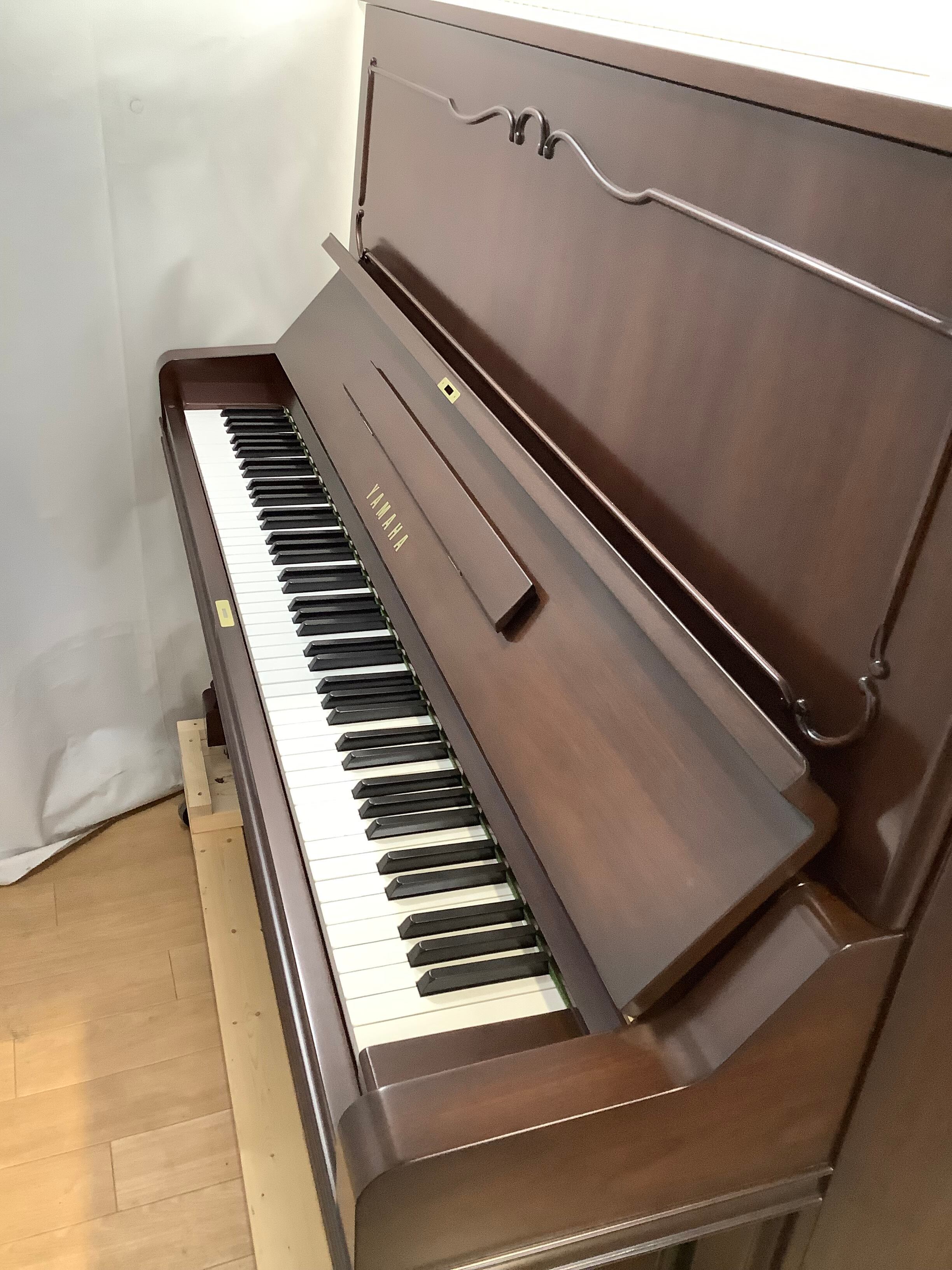 ☆60459【アップライトピアノ】YAMAHA WX106W 送料・調律代込み 