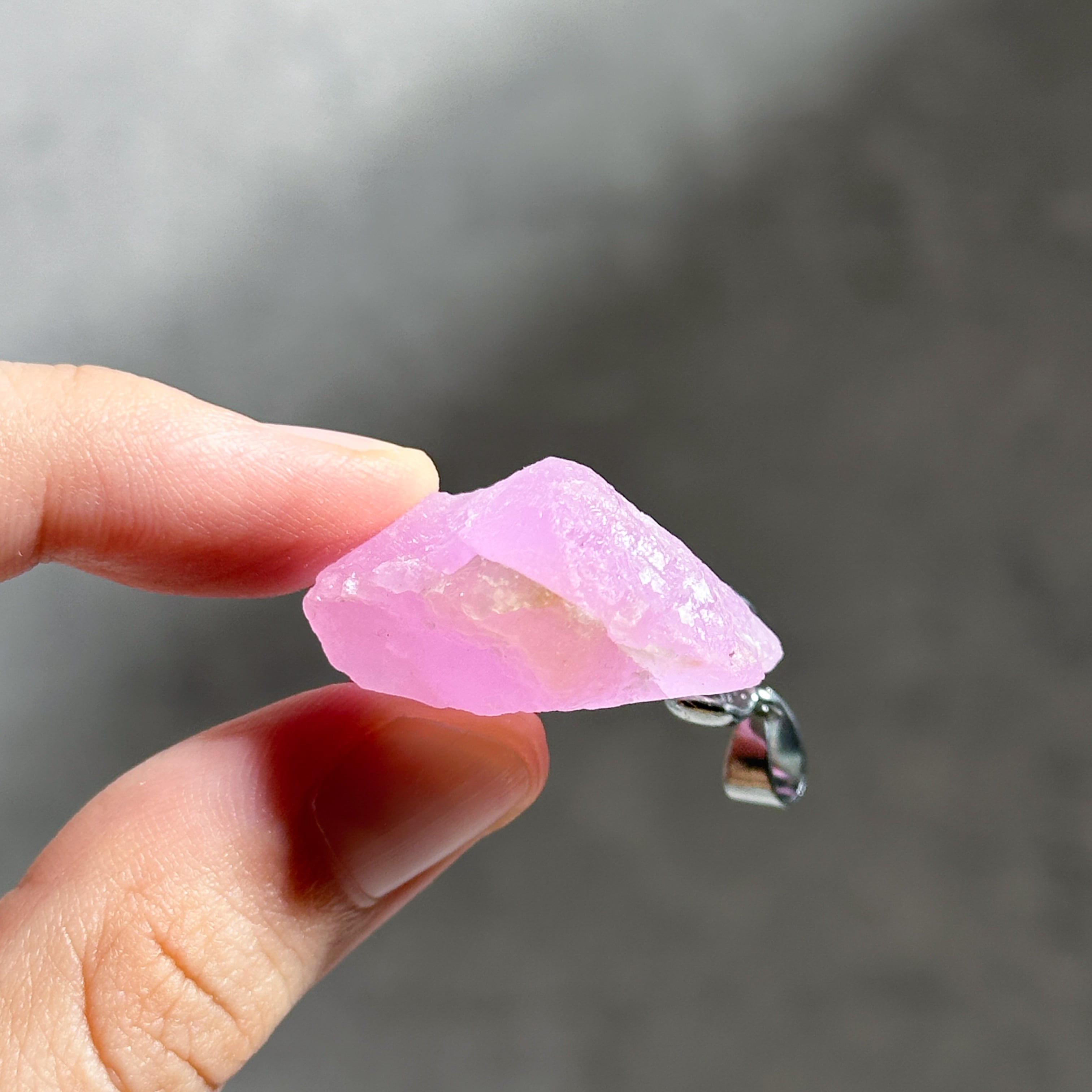 ピンクアラゴナイト チャーム04◇ Pink Aragonite Charm ◇天然石