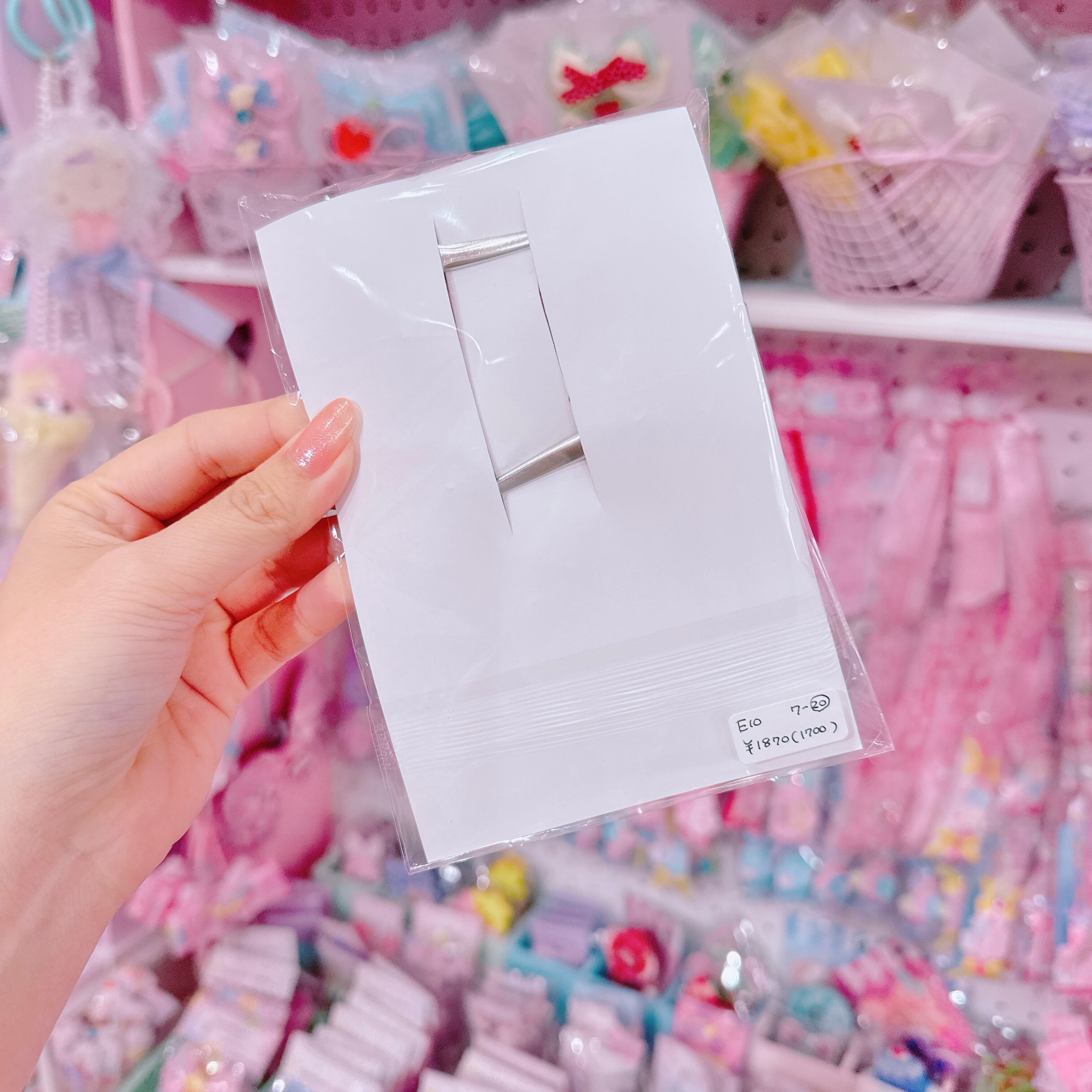 【E10】7-20ツインヘアクリップ