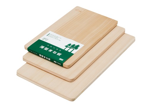 木製まな板　「スプルース薄型まな板　長さ39×幅23cm（厚み1.4cm)」