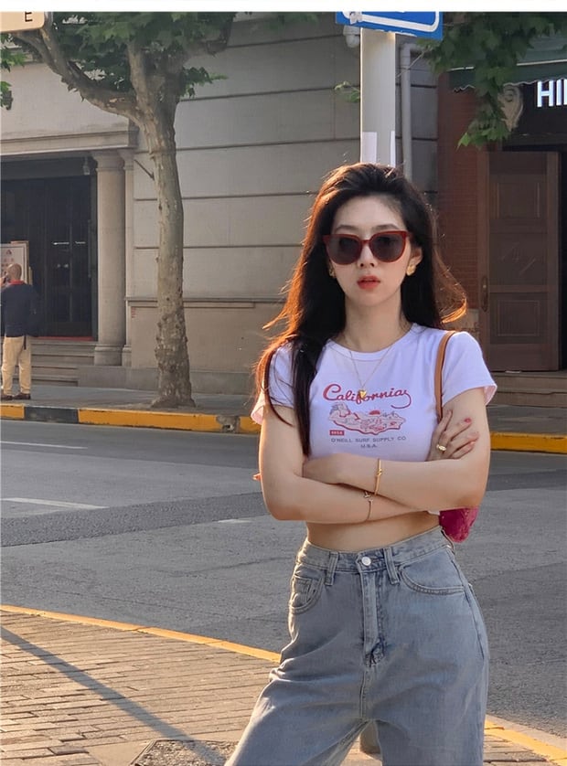 レタープリントホワイトショートTシャツレディースサマースタイルスリムショートスリーブ2020新作クロップトップイン潮 ブラックストロベリース55826691562