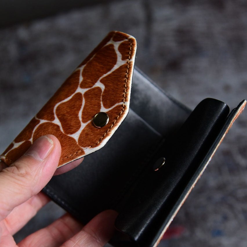 限定販売】-Safari Parum-キリン柄 giraffe（SAP/23071406） | RUMBLE