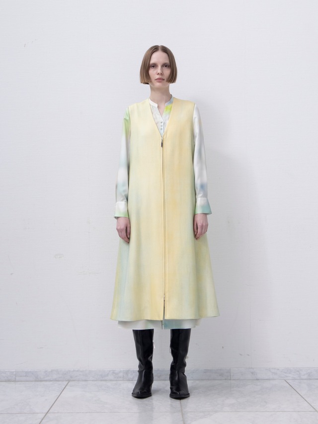 水面に浮かぶ霞みたいなワンピース | RO-33289_GREEN