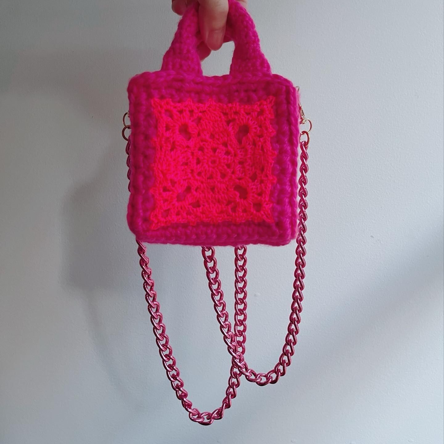 激レア新品familiarミニトートピンク ミニミニトート | ファミリア公式