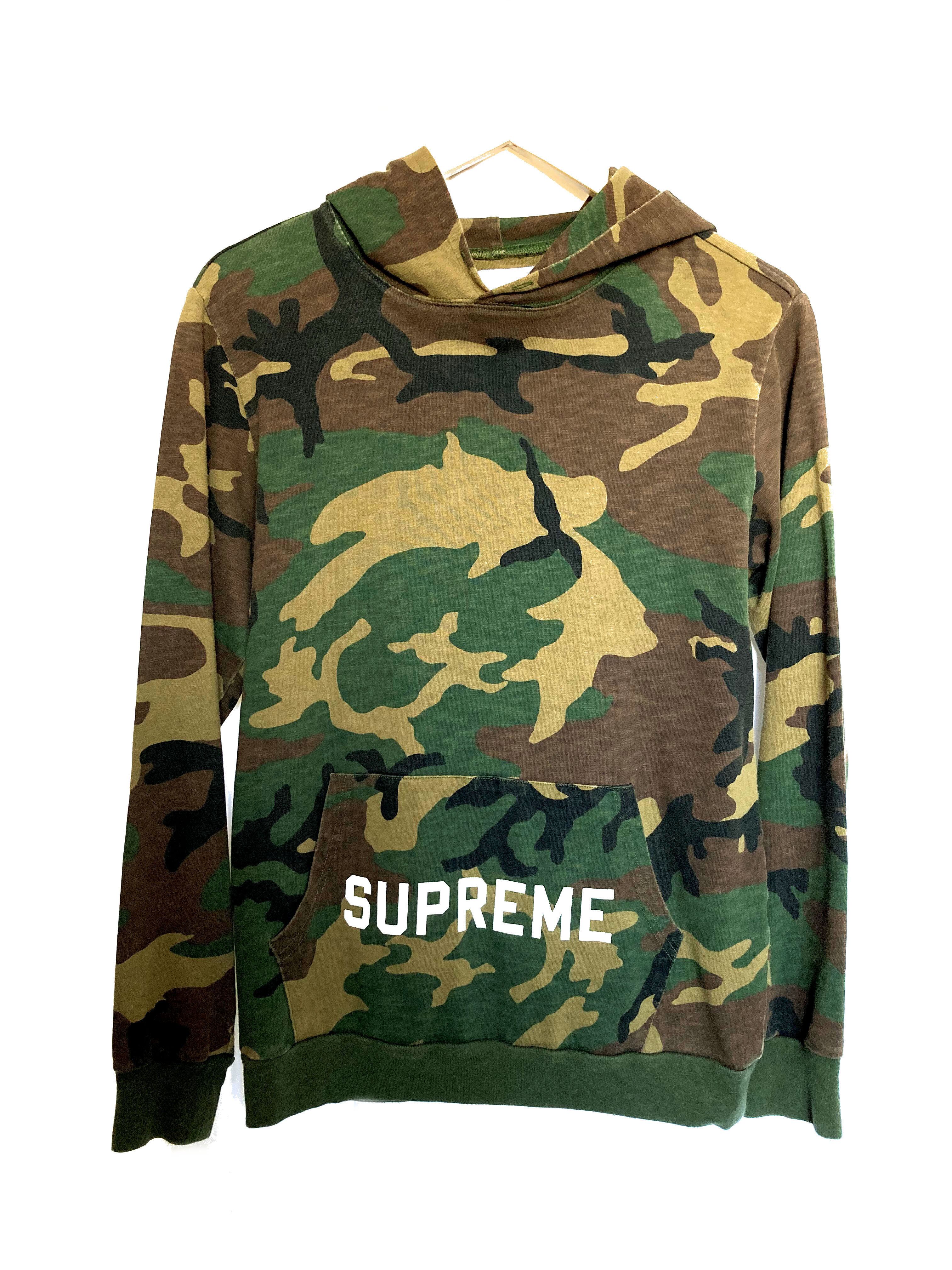 国内正規 美品 Supreme シュプリーム カモフラ 迷彩 パーカー 国内正規 美品 Supreme シュプリーム カモフラ 迷彩 パーカー