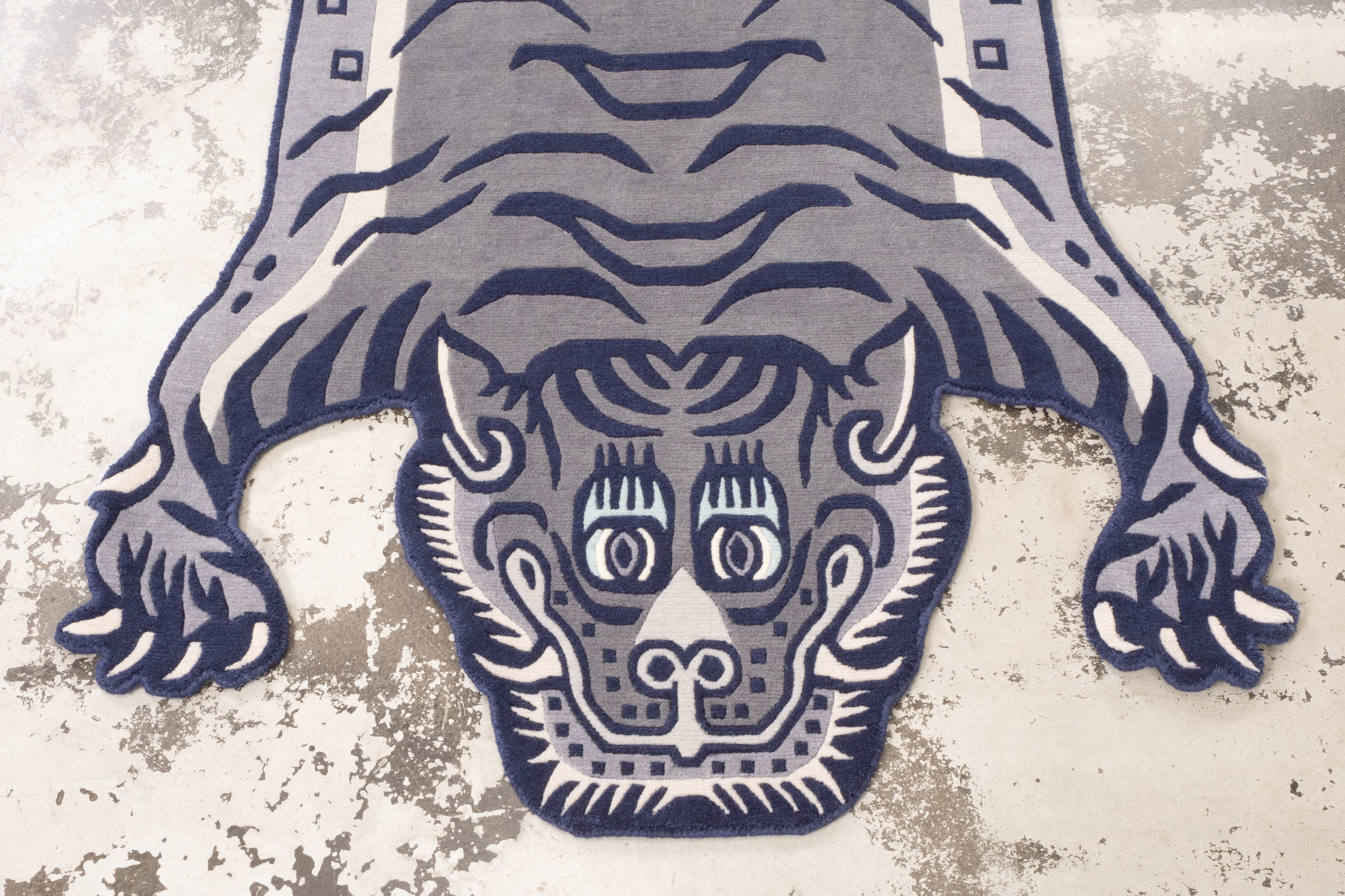 【お値下げ】チベタンタイガーラグ　Lサイズ　ウール　slowtiger Tibetan Tiger Rug 《Lサイズ•ウール・オリジナル3・アッシュグレー216