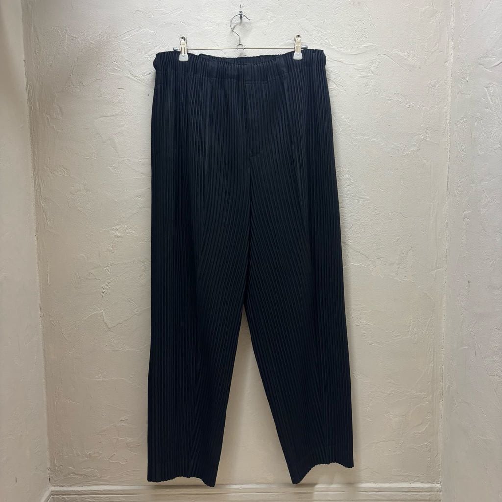 ISSEY MIYAKE | ブランド古着Brooch