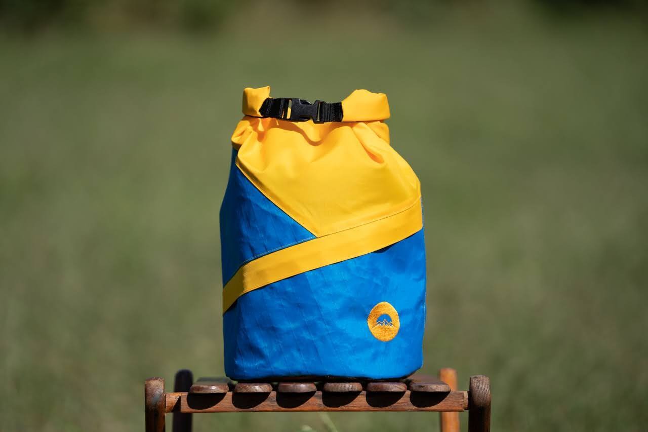 マルチポーチ Journey pouch ブルー×イエロー