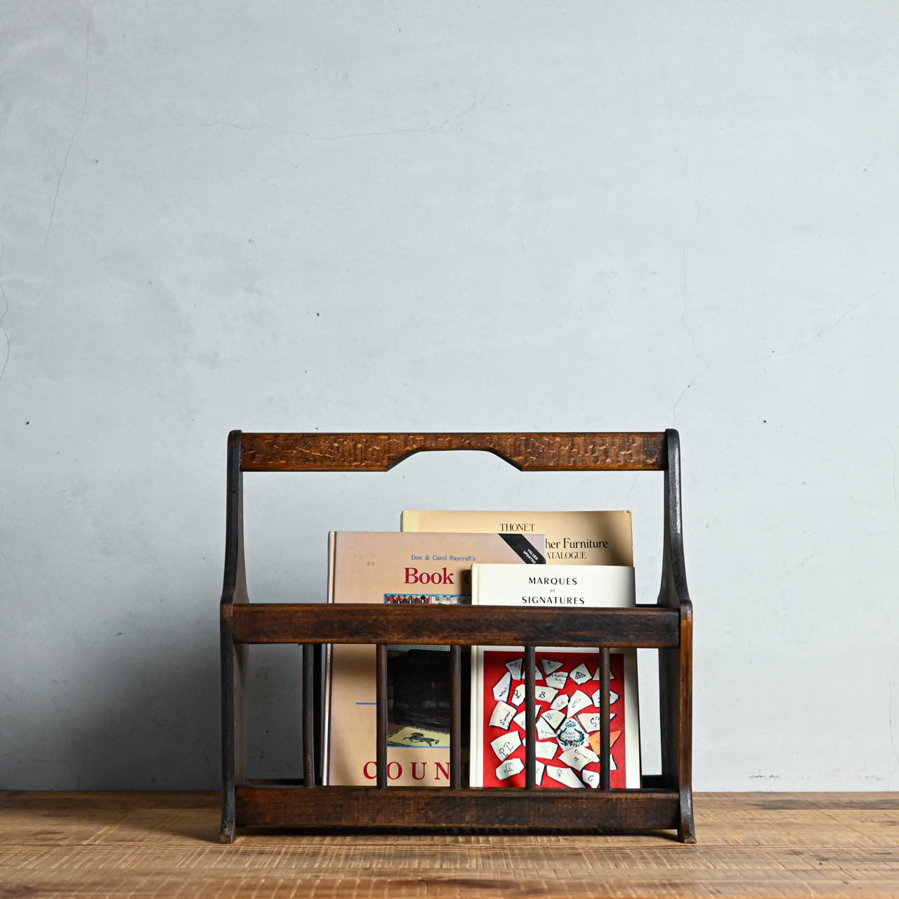 Magazine Rack / マガジンラック〈収納・本棚・ディスプレイ Magazine Rack / マガジンラック〈収納・本棚・ディスプレイ