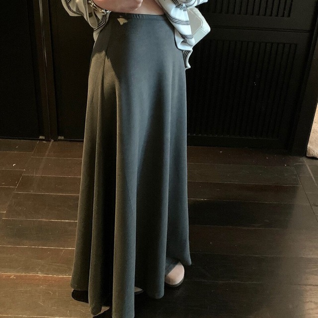Casual long flare skirt　M036