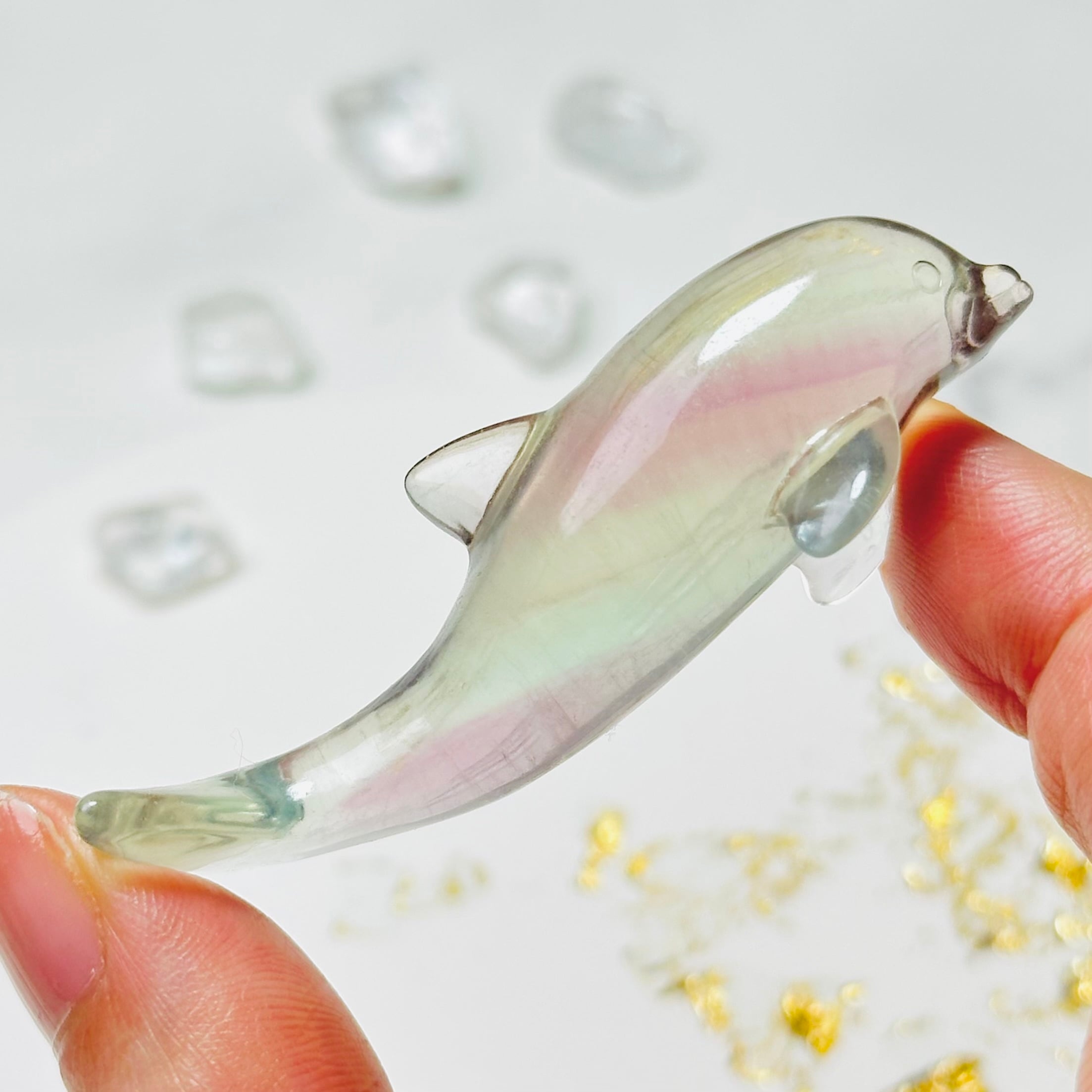 透明感きらめく天然石イルカ｜癒しのフローライト彫刻インテリア 09