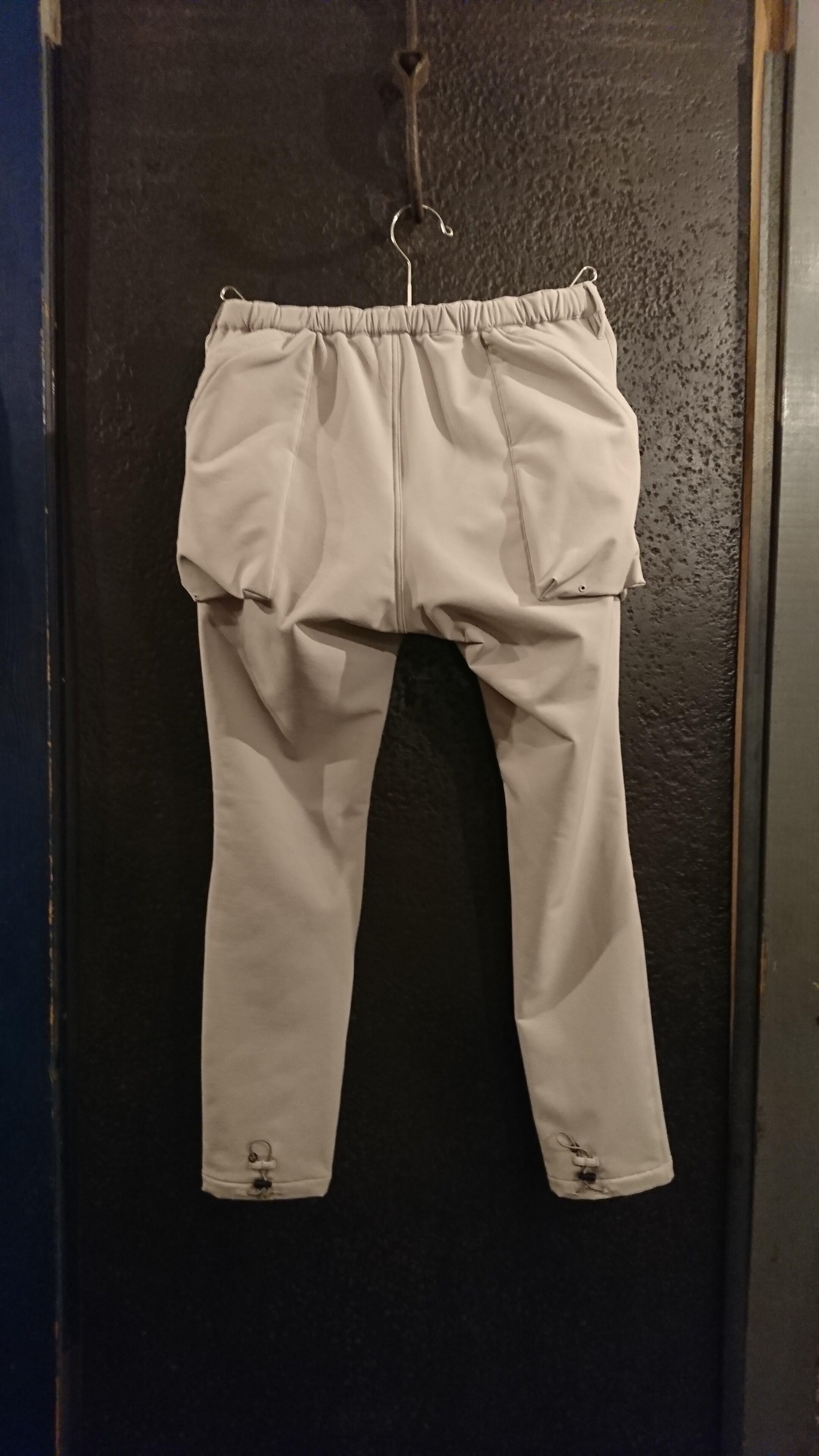COMFY CMF OUTDOOR GARMENT 
