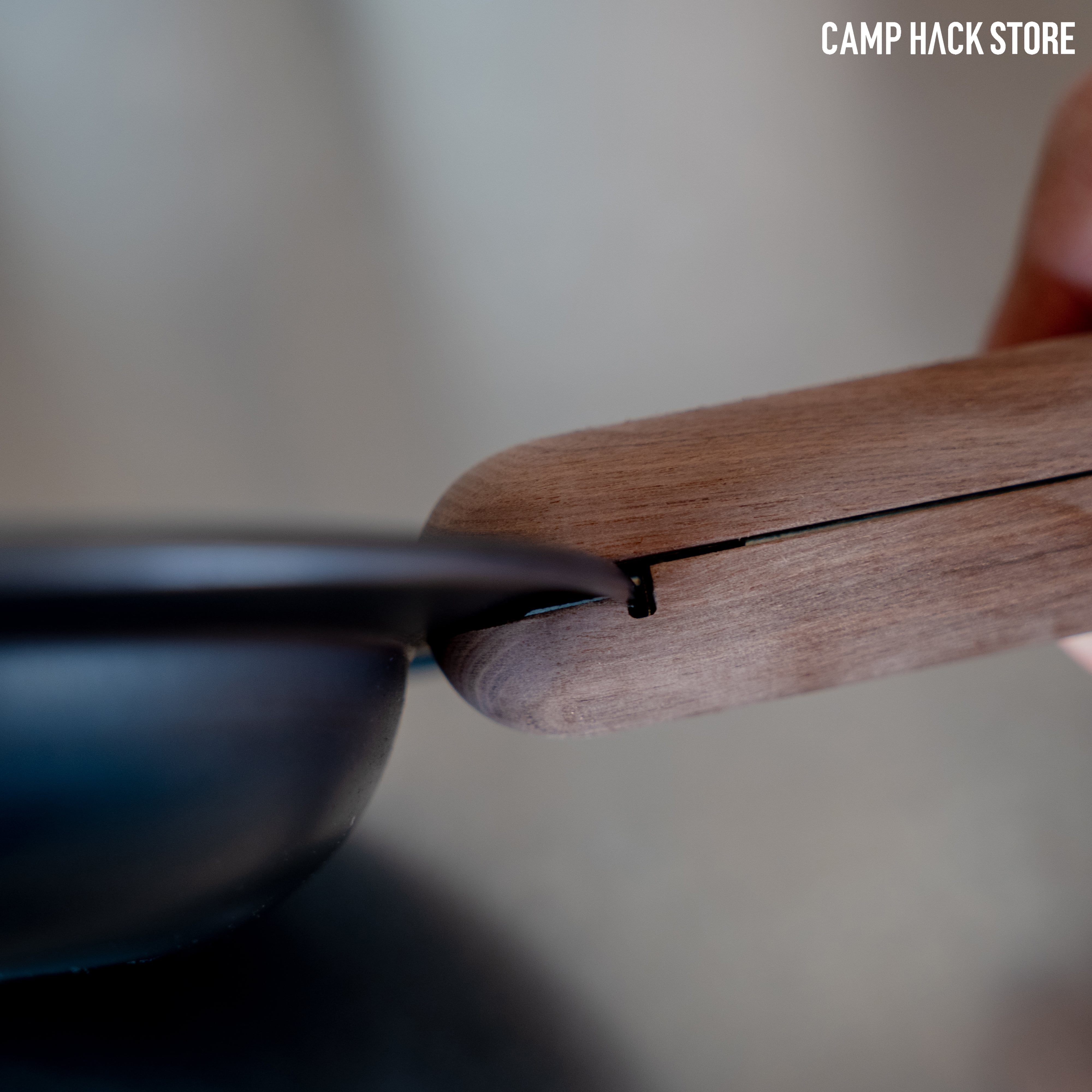 お皿になるって新発想「フライパンジュウ」 | CAMP HACK STORE